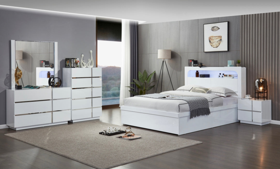 4 Piece New York Queen Bedroom Suite White