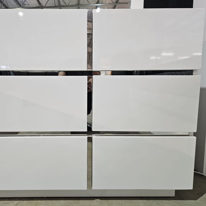 White Veronica 6 Drawer Dresser with Mirror