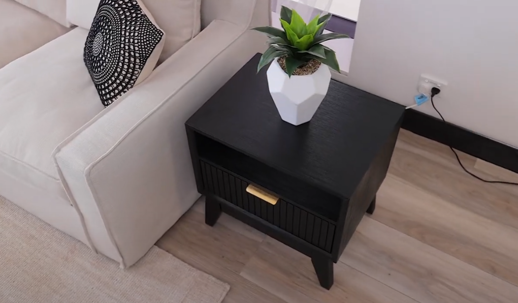 Elana Lamp Table