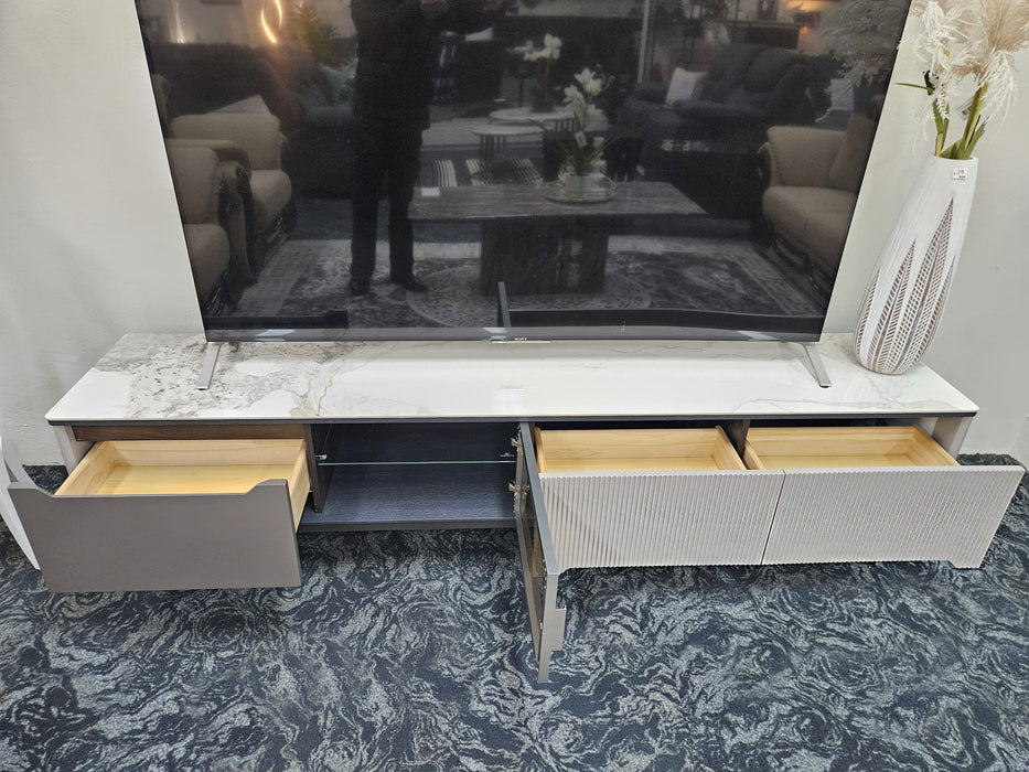 Kimita 3 Drawers Tv Stand 200cm