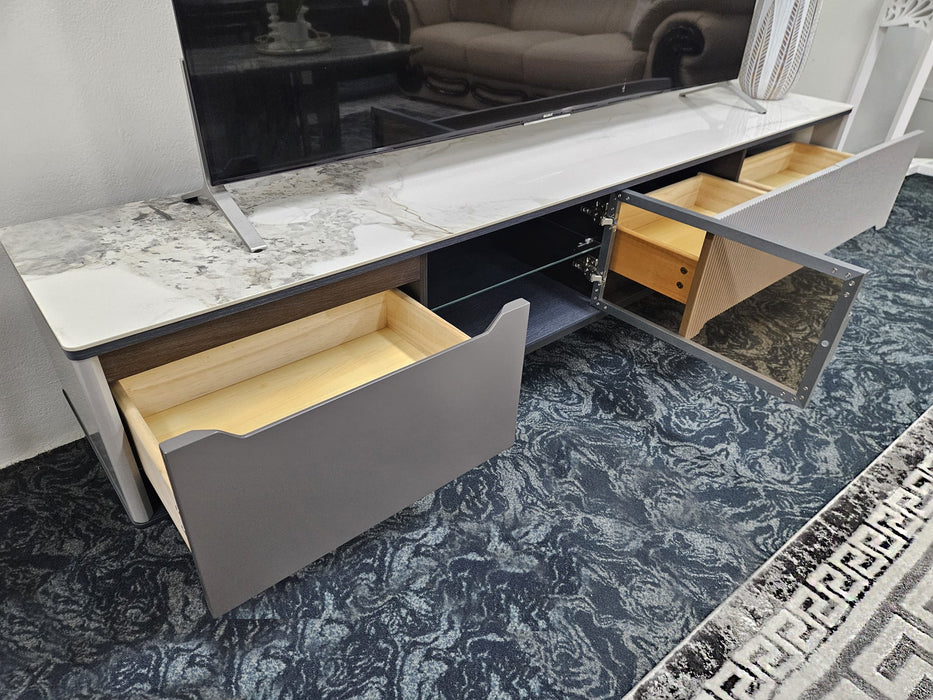 Kimita 3 Drawers Tv Stand 200cm
