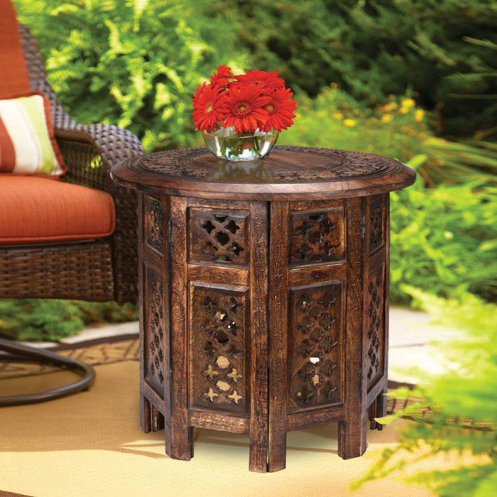 Round Table Octagonal Legs