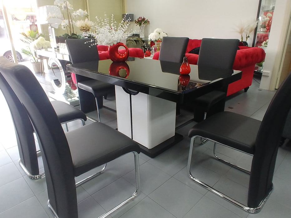 Shirley 1.5m Dining Table