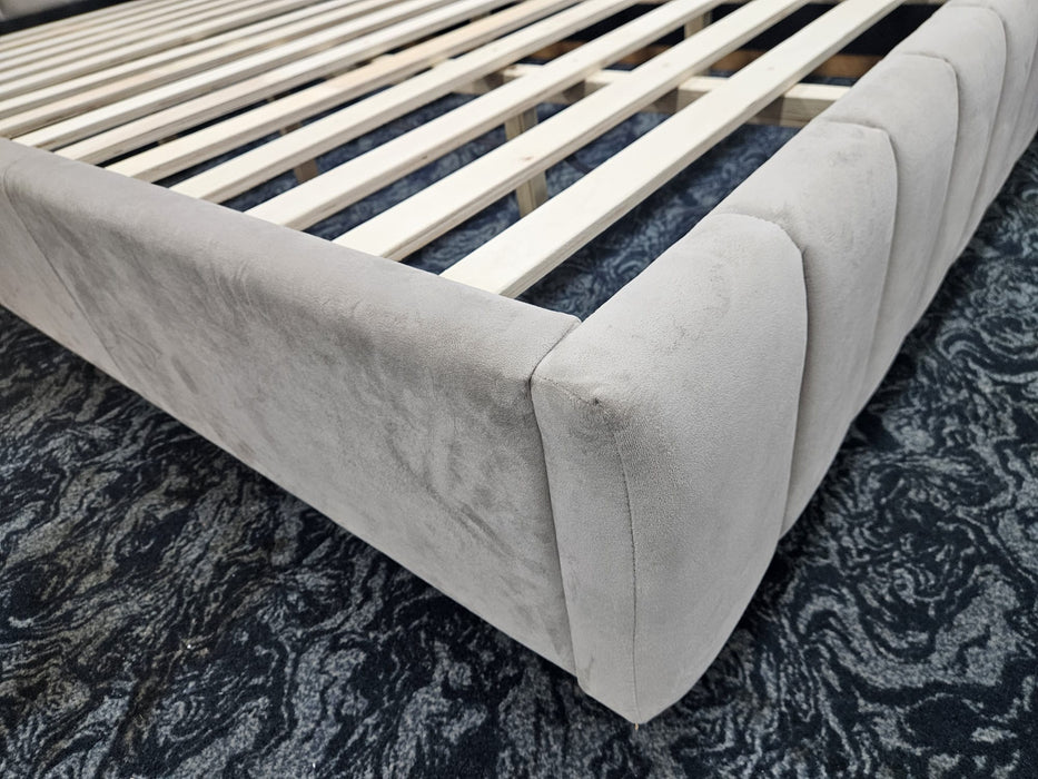 Elvira Velvet Bed