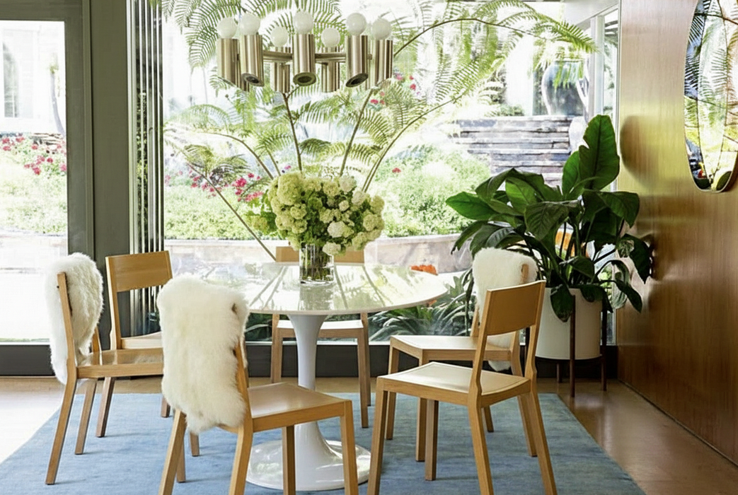 Espana Tulip Round Dining Table, White 90cm