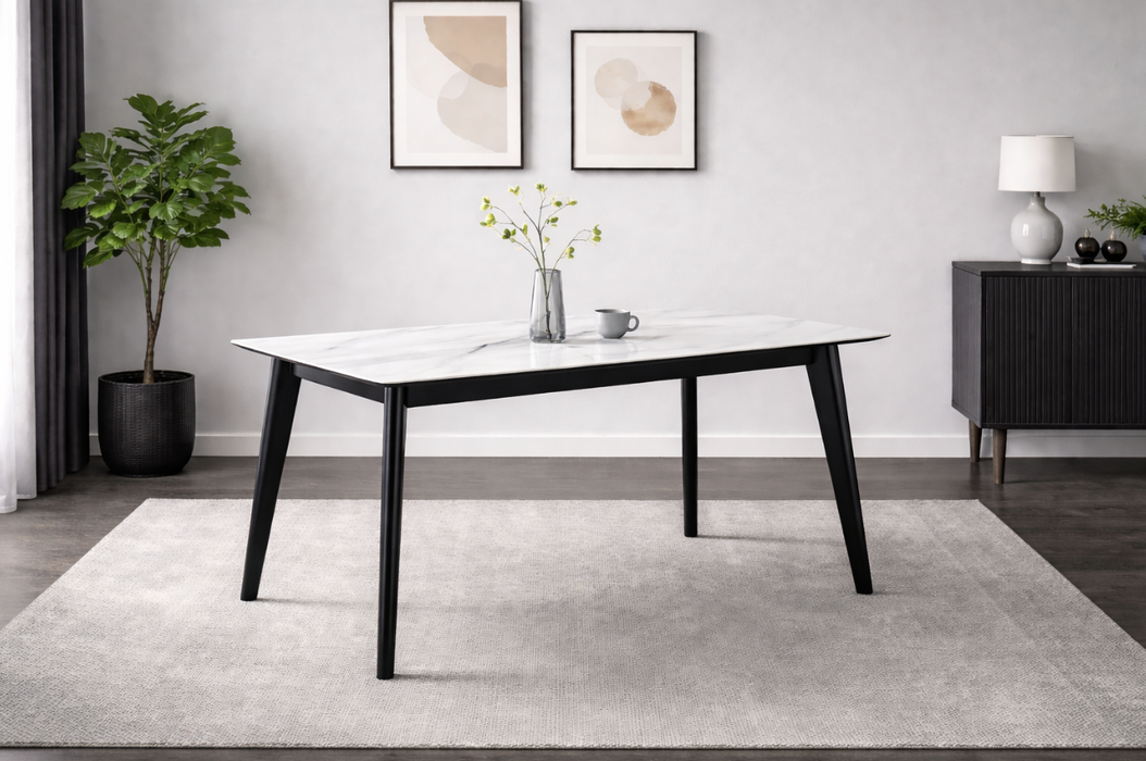 Como 5-Piece Dining Setting with PU Chairs