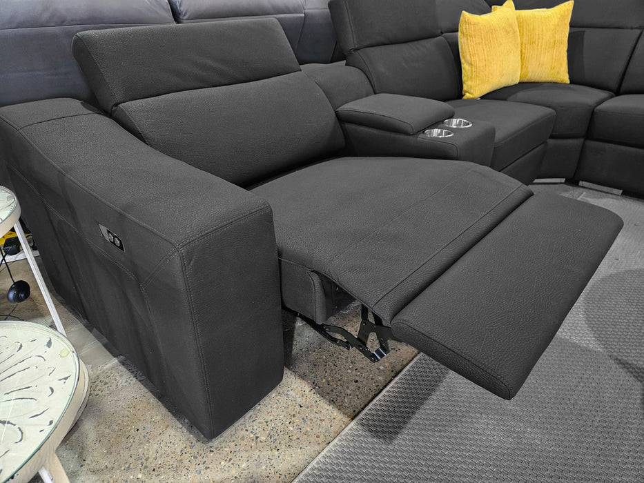 Black Oran 5 Seater Corner Lounge