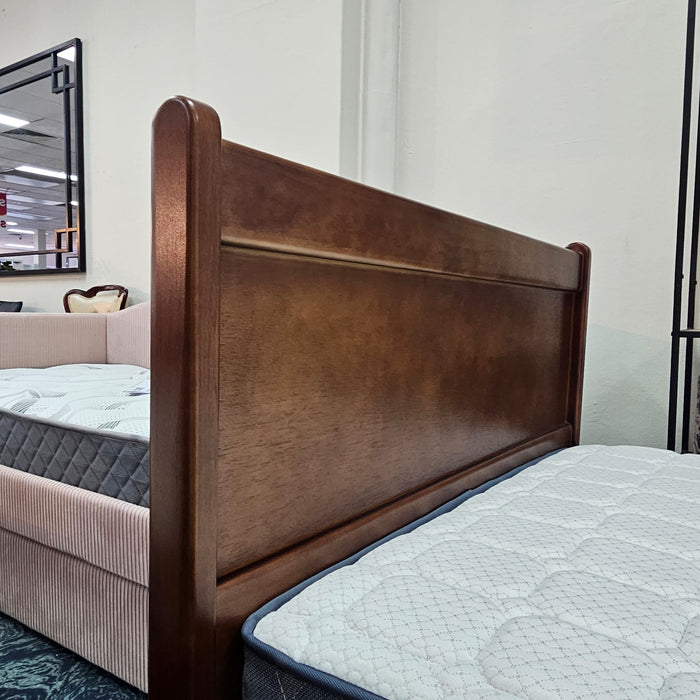 Waratah Solid Pine Wood Bed - Australia Made
