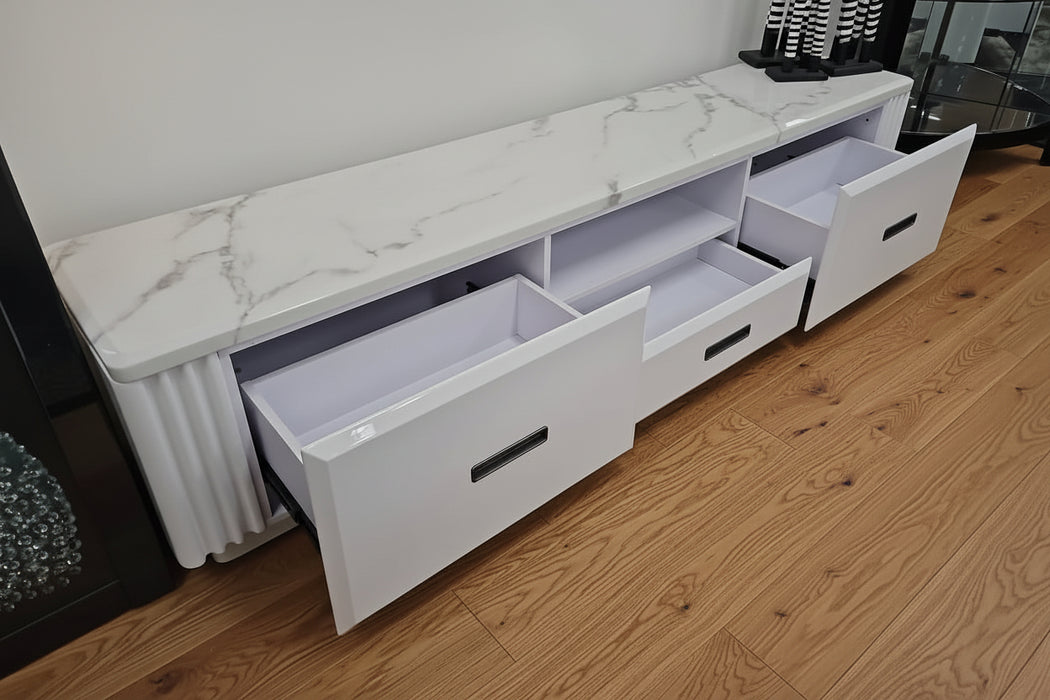 Paris Entertainment Unit - White or Black, 200cm