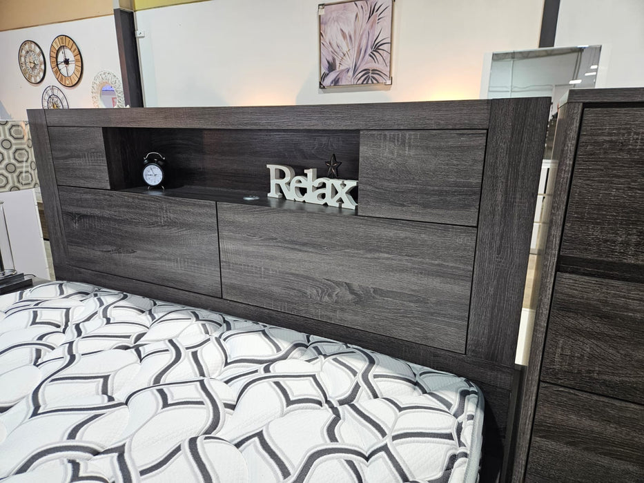 Boston King Single Bed - PRE ASSEMBLED