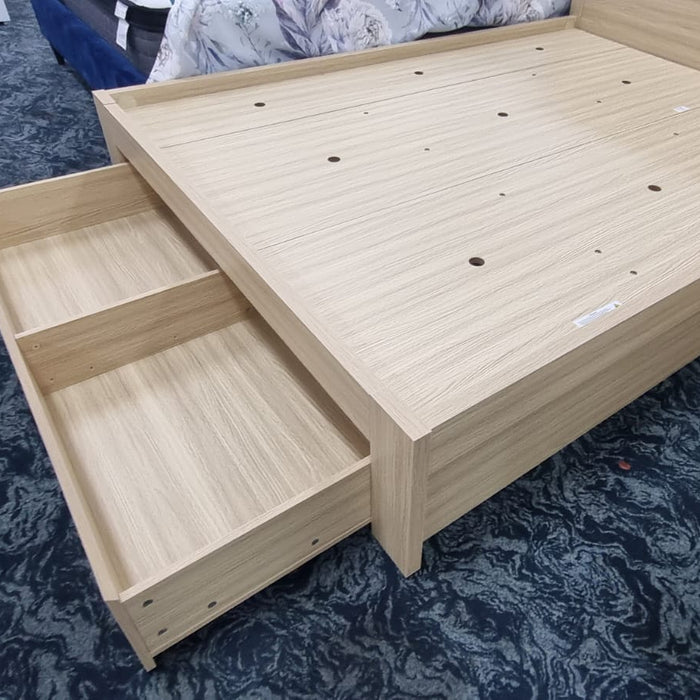 Limasa Queen Storage Bed Frame - Alpine Oak