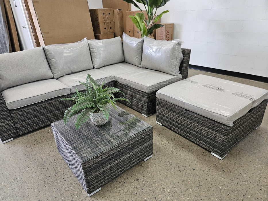 Gardon 5 Seater Outdoor Wicker Sofa Set