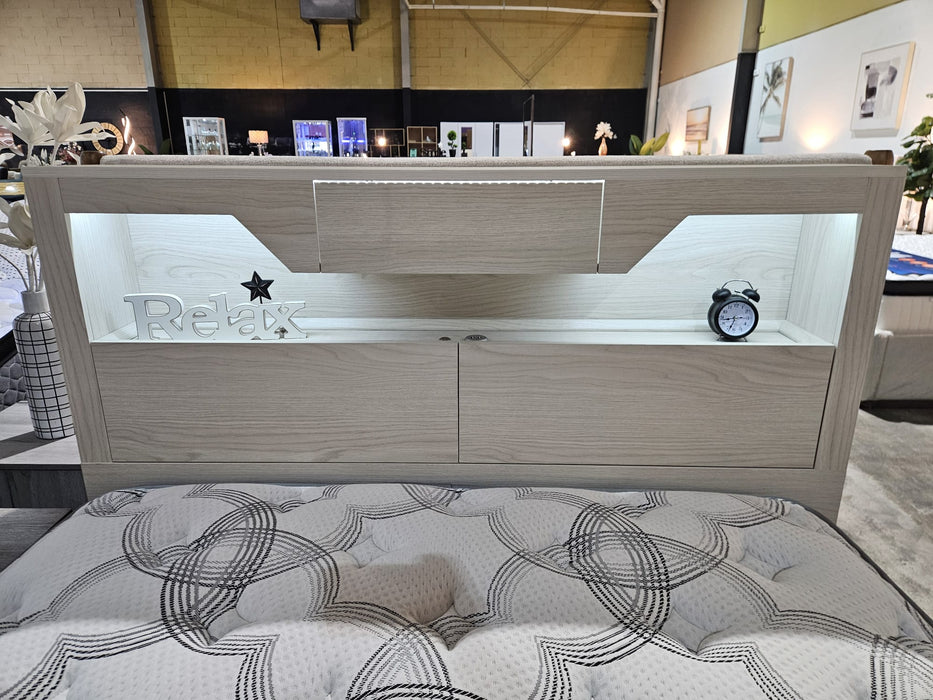 Bondi 4-Piece White Wash Bedroom Suite