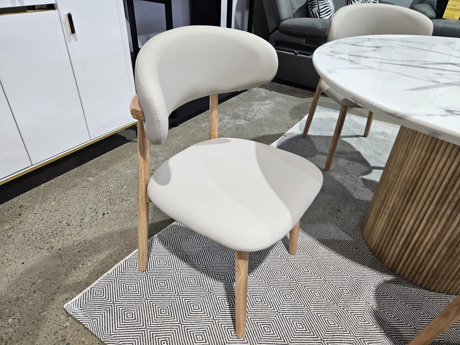 Cooper Bay Stone Top Round Dining Table Set