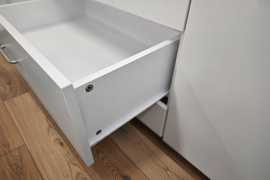 Redmond 3 Door Wardrobe White 120cm