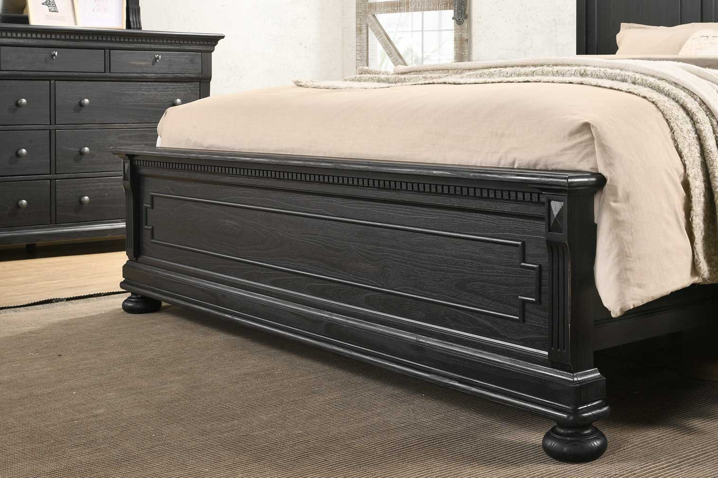 Bosley Timber Bed, Aged Black