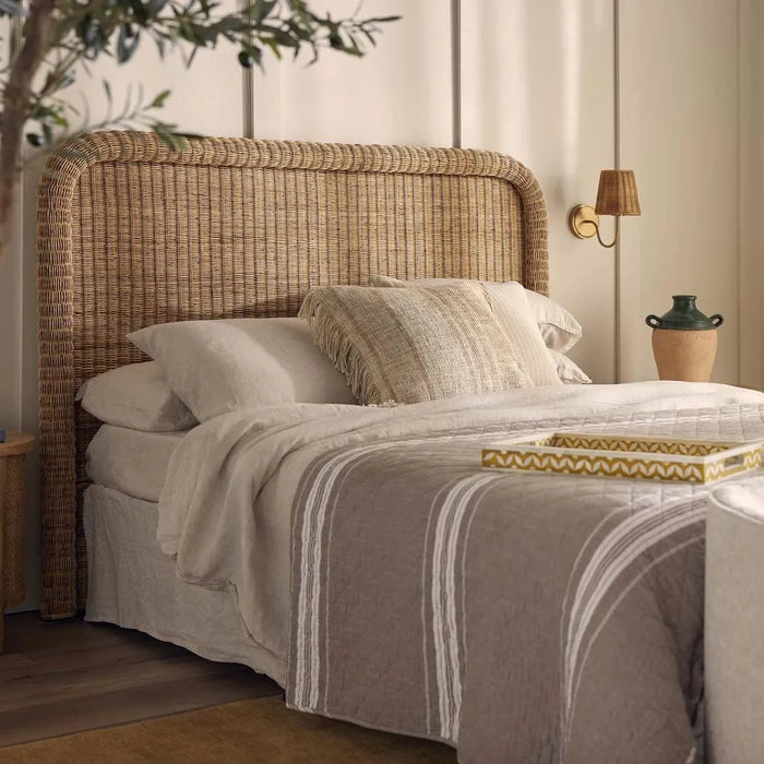 Long Island Rattan Queen Bedhead