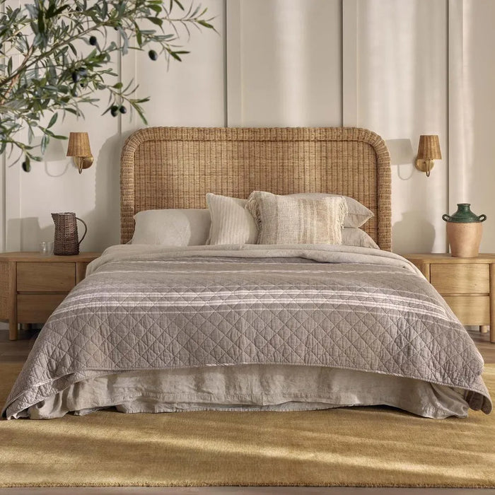 Long Island Rattan Queen Bedhead