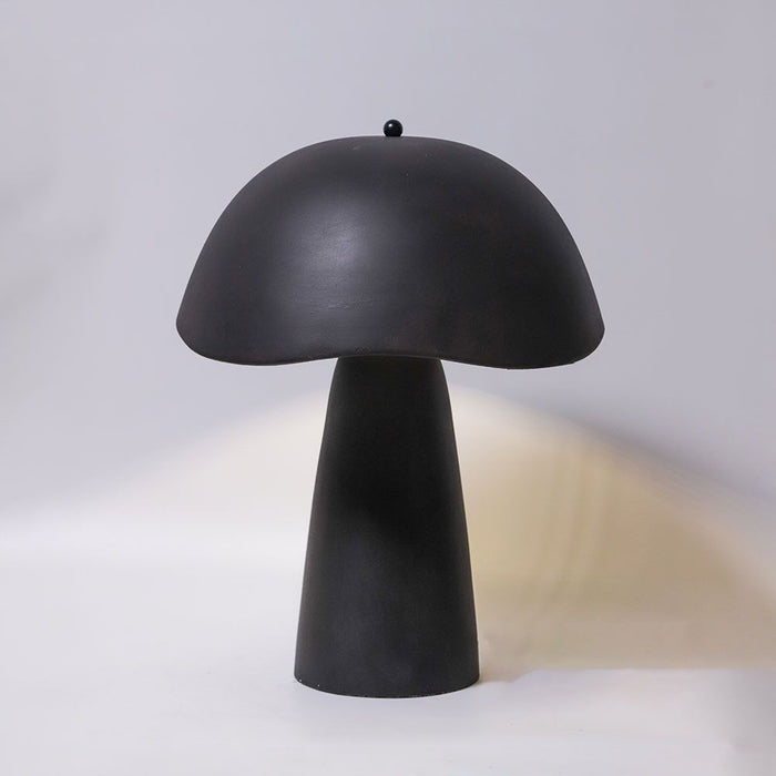 Wira Table Lamp Black