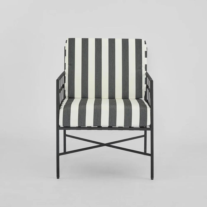 Sheffield Arm Chair Outdoor Iron B/W Stripe Cushions