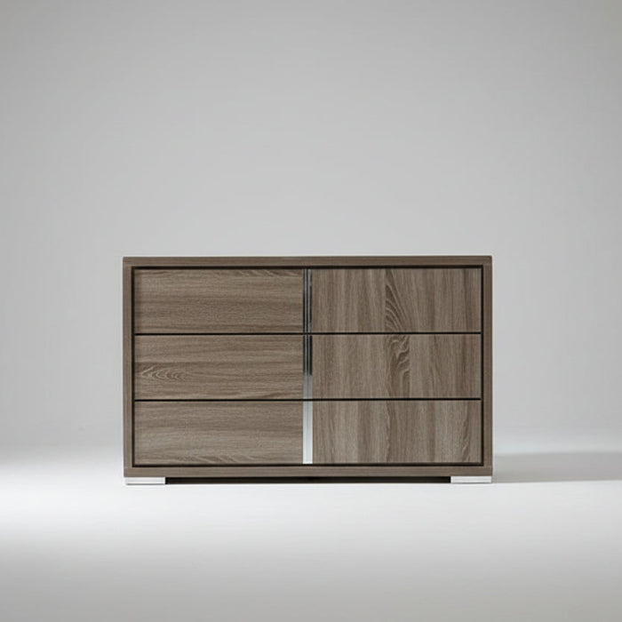 Manhattan Queen Bed with Gas Lift Storage in Mocha Oak