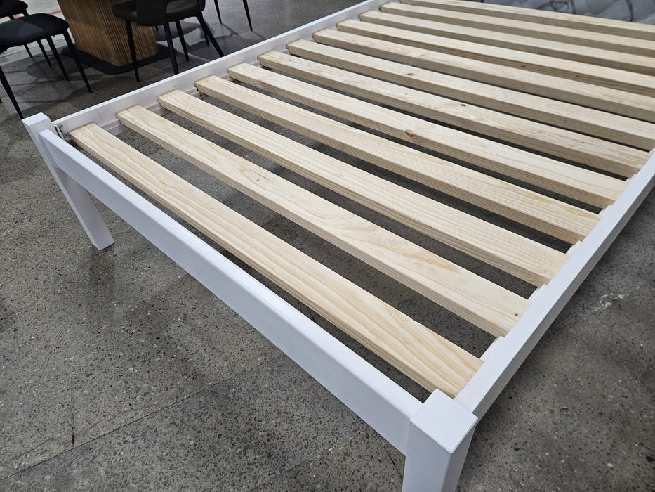 Waratah Australia Made Queen 52cm High Timber Bed Base White