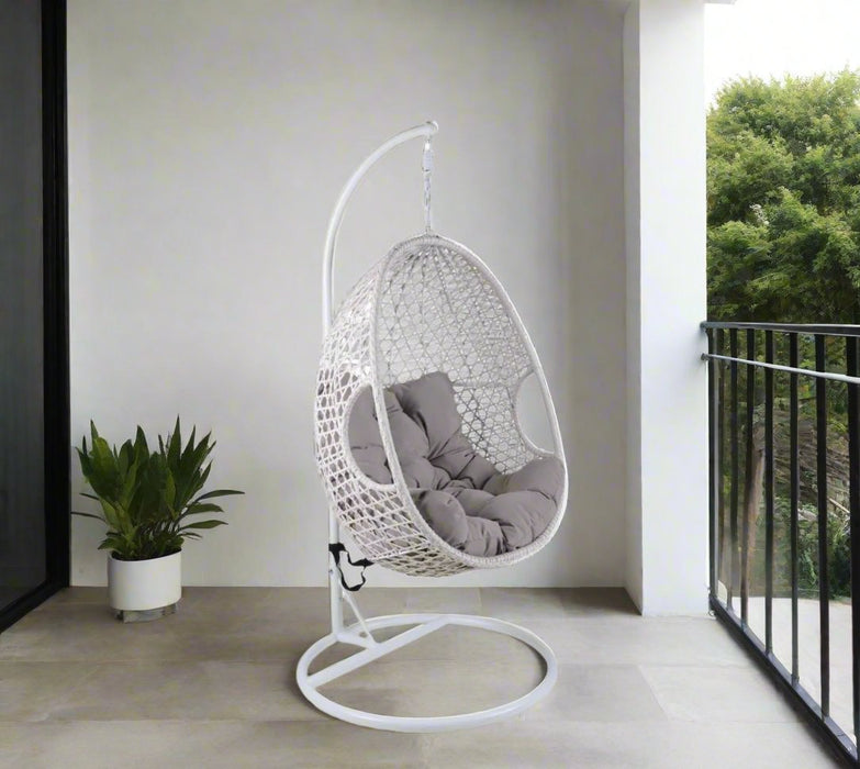 Kadu Swing Pod Hanging Chair White