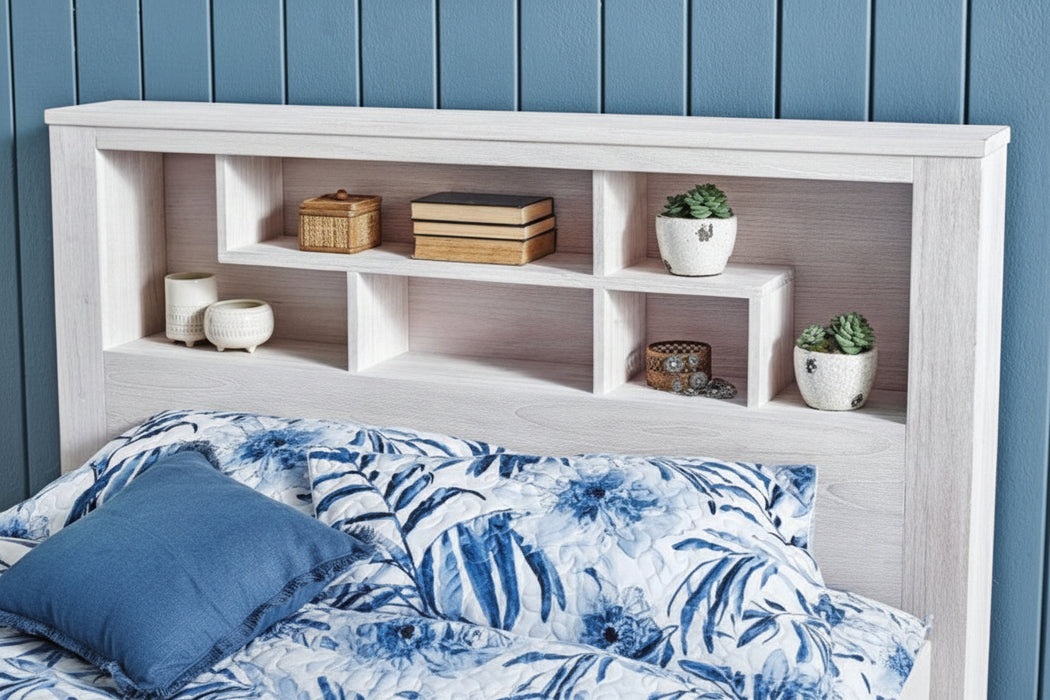 White Wash King Bed - Manly