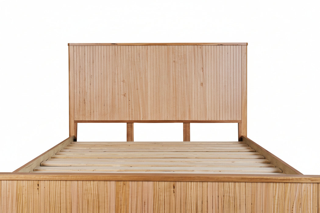 Adsila Queen Bed- Natural Ash