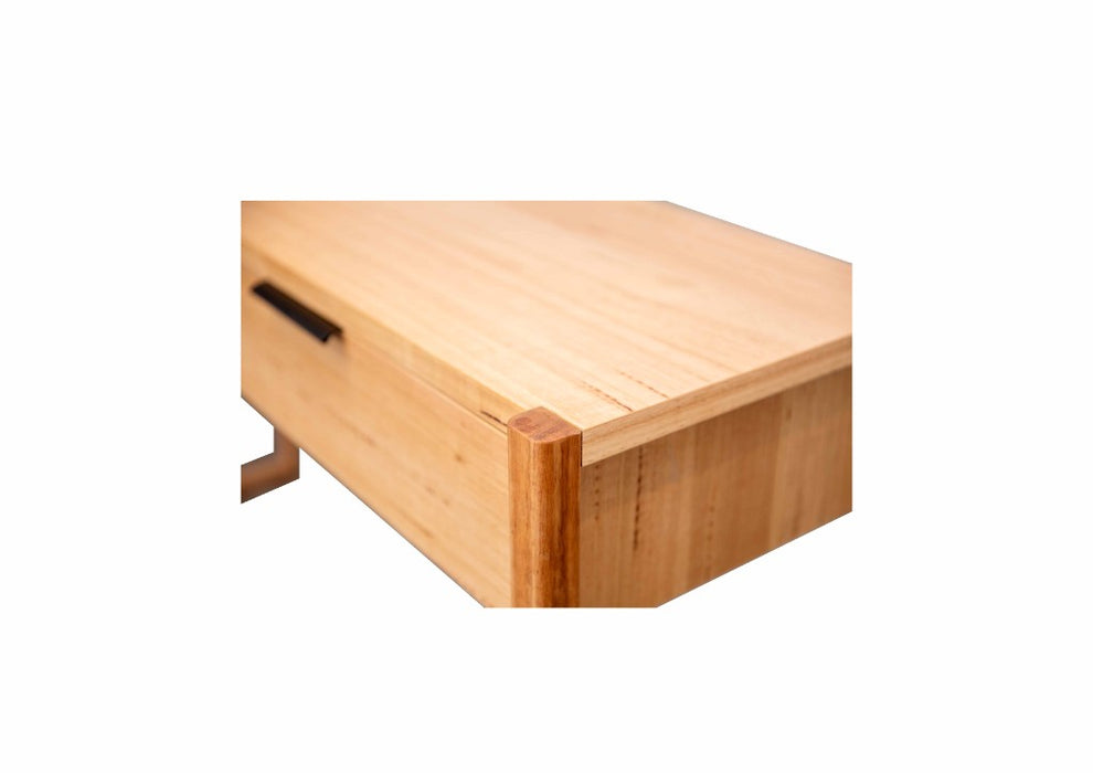 Perita 1.4m Console Hallway Table - Messmate Wood
