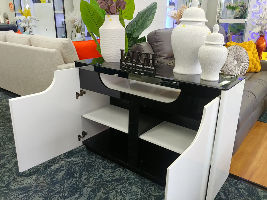 Sheran 2 Door Sideboard Table